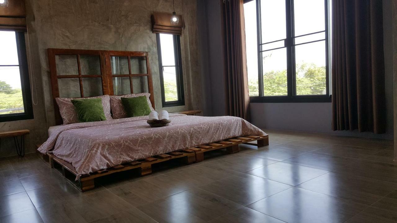 Baan Canalee Phra Nakhon Si Ayutthaya Zewnętrze zdjęcie